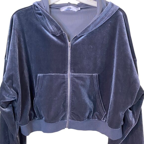 Adika Gambino Gray Zip-Up Velvet Crop Top Hoodie Size XL - Picture 5 of 12